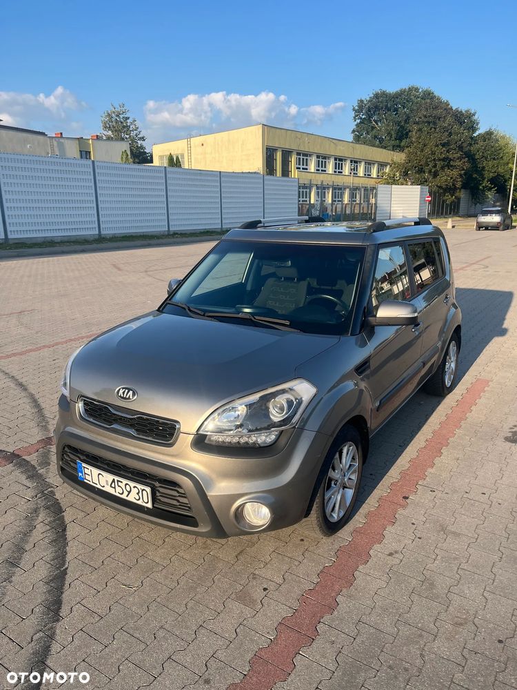 Kia Soul 1.6 CRDI L - 2
