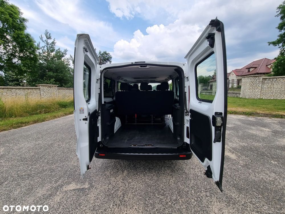 Renault Trafic - 22