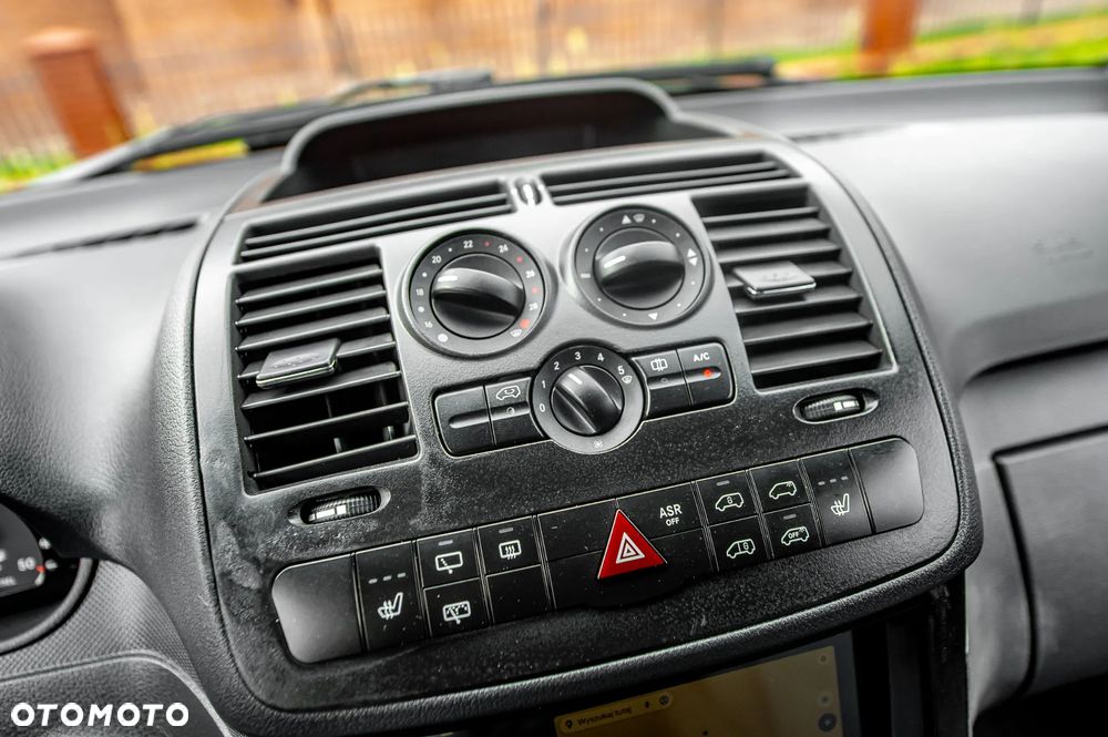 Mercedes-Benz Vito - 26