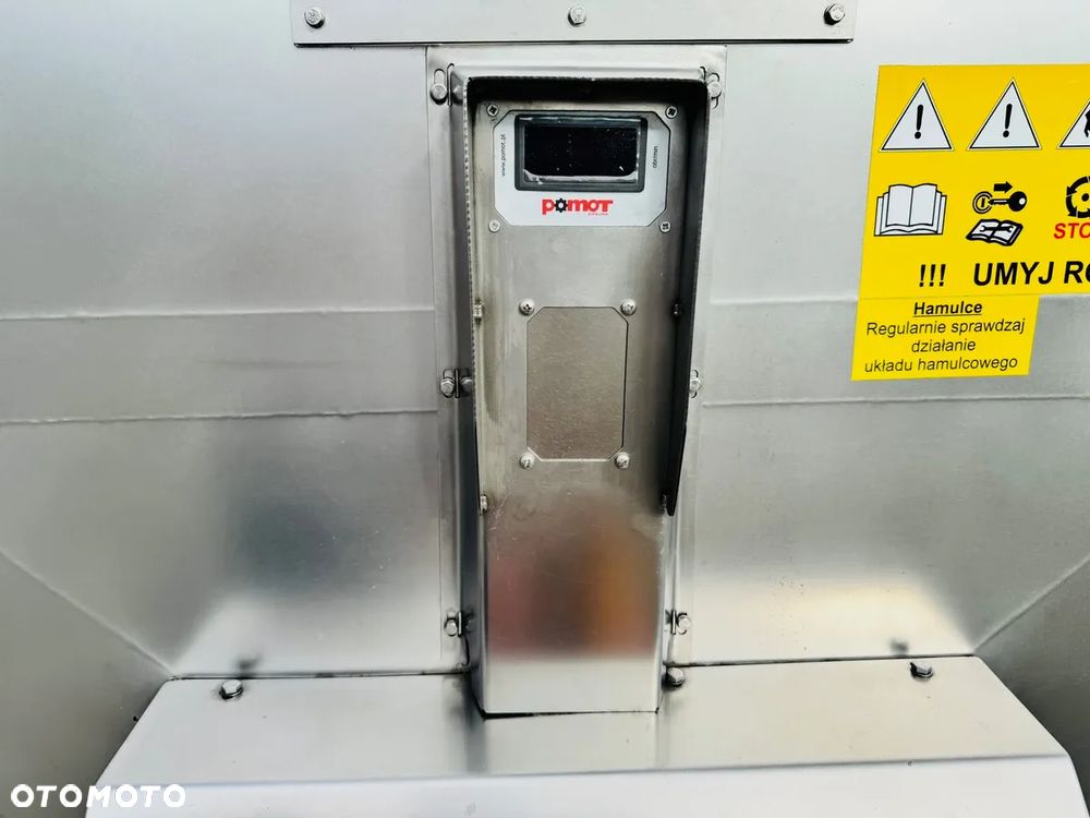 POMOT Chojna Pomot Chojna rozsiewacz przyczepiany UPR-7 - 15