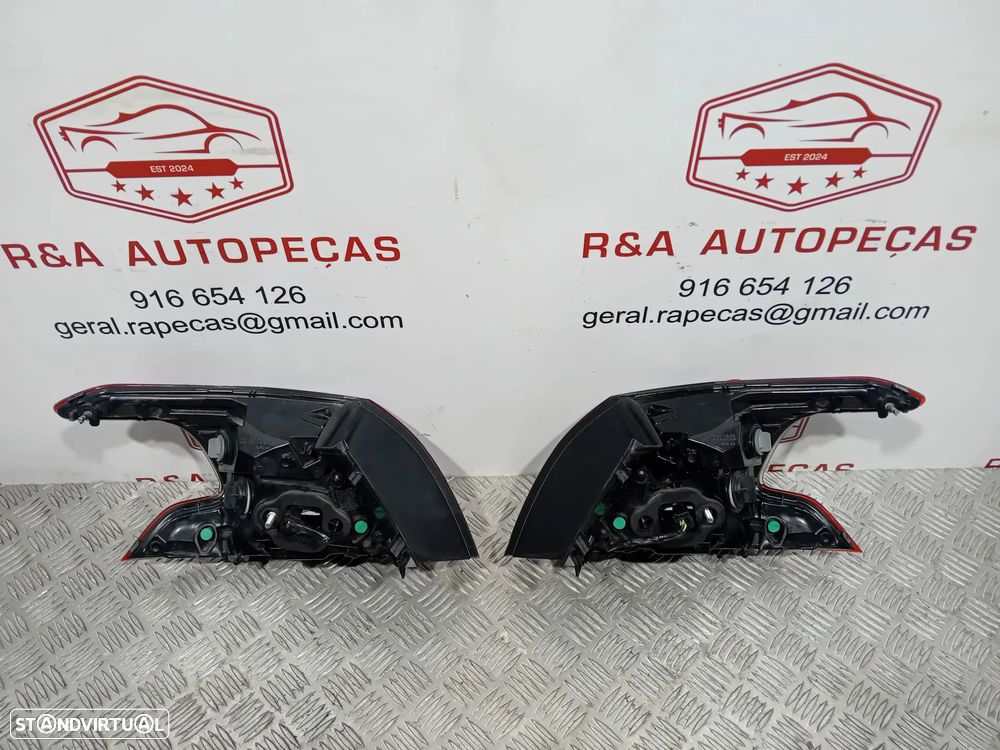Farolins Peugeot 308 II 5 Portas Chassi Original - 13