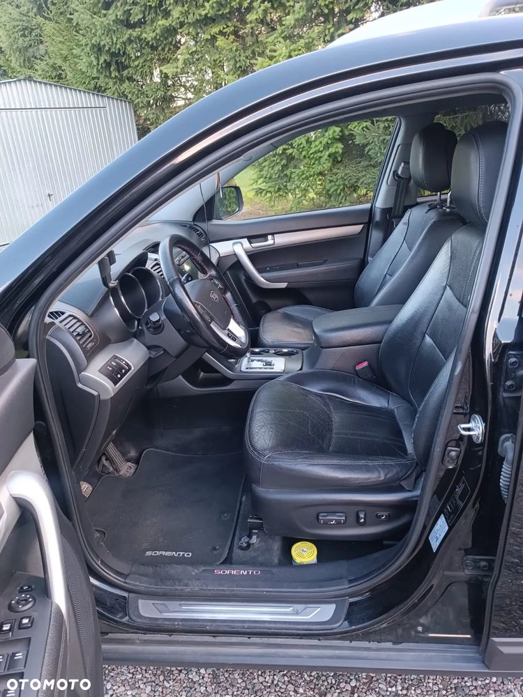 Kia Sorento - 8