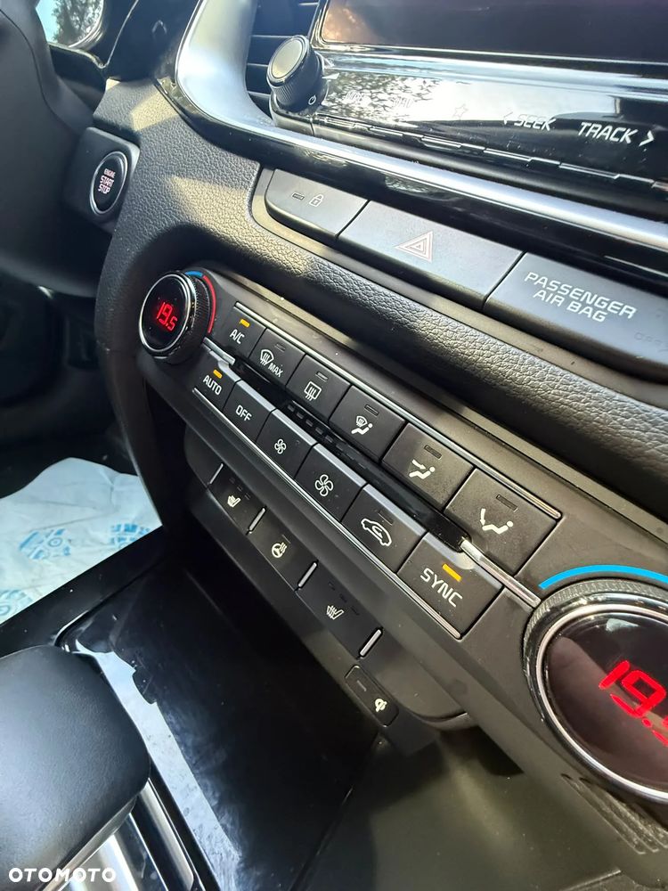Kia XCeed 1.4 T-GDI OPF DCT7 JBL SOUND EDITION - 27