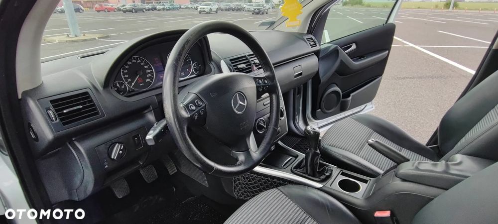 Mercedes-Benz Klasa A 180 CDI - 11