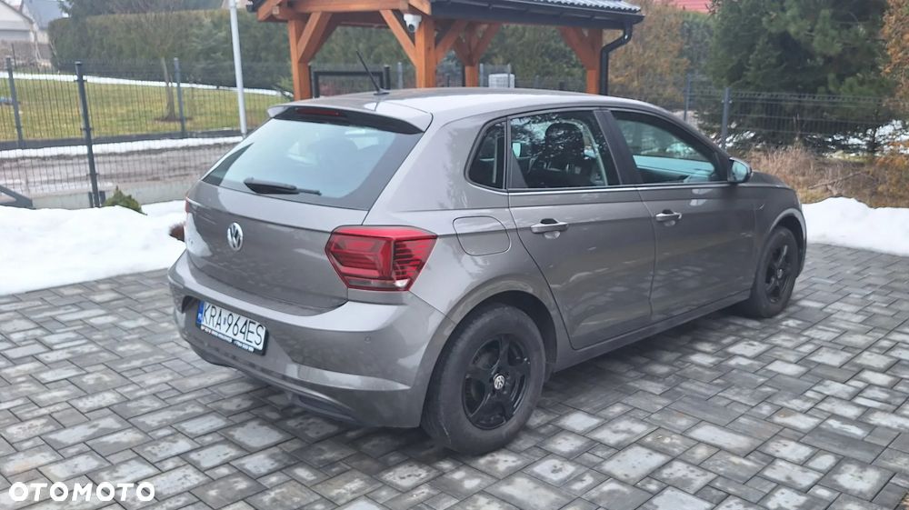 Volkswagen Polo - 12