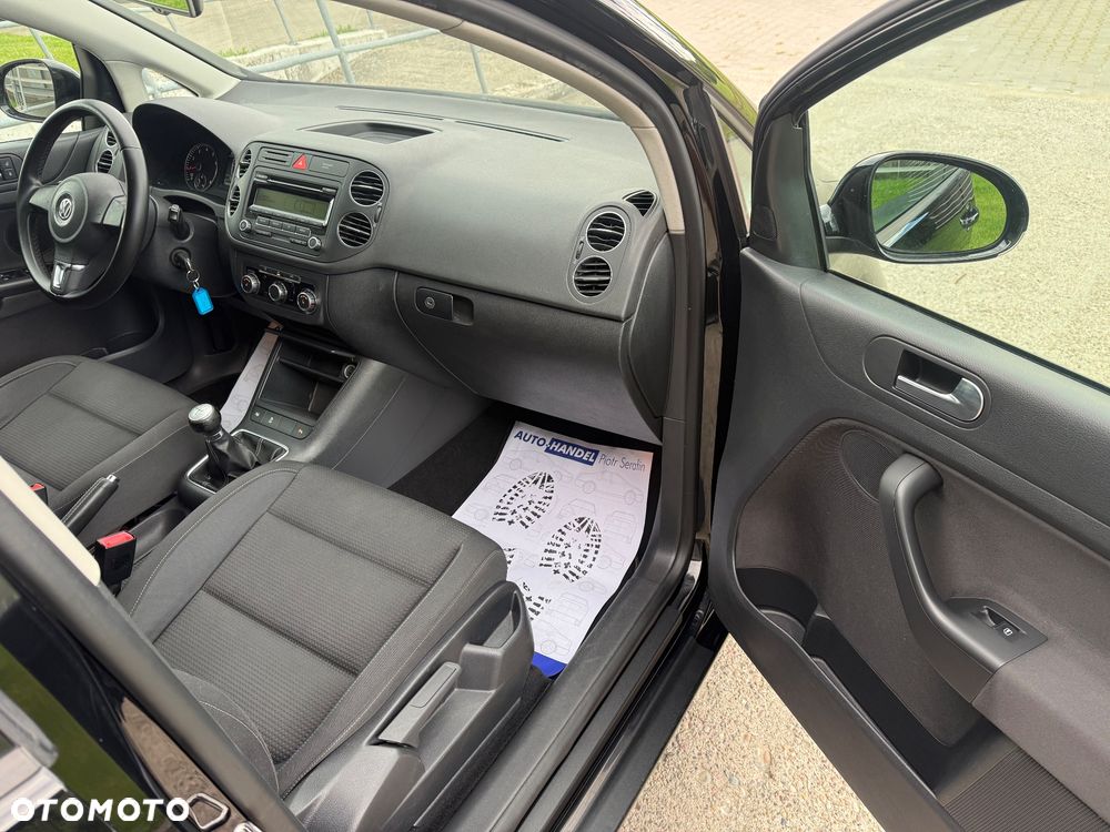 Volkswagen Golf Plus - 18