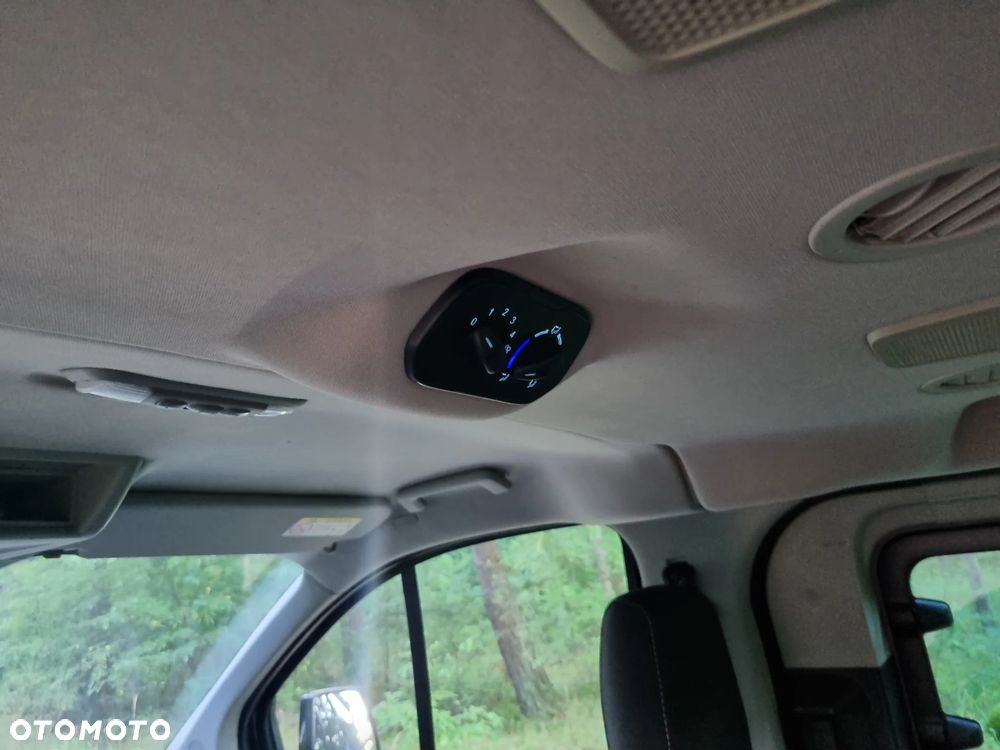 Ford Transit Custom 310 L2H1 Limited - 15