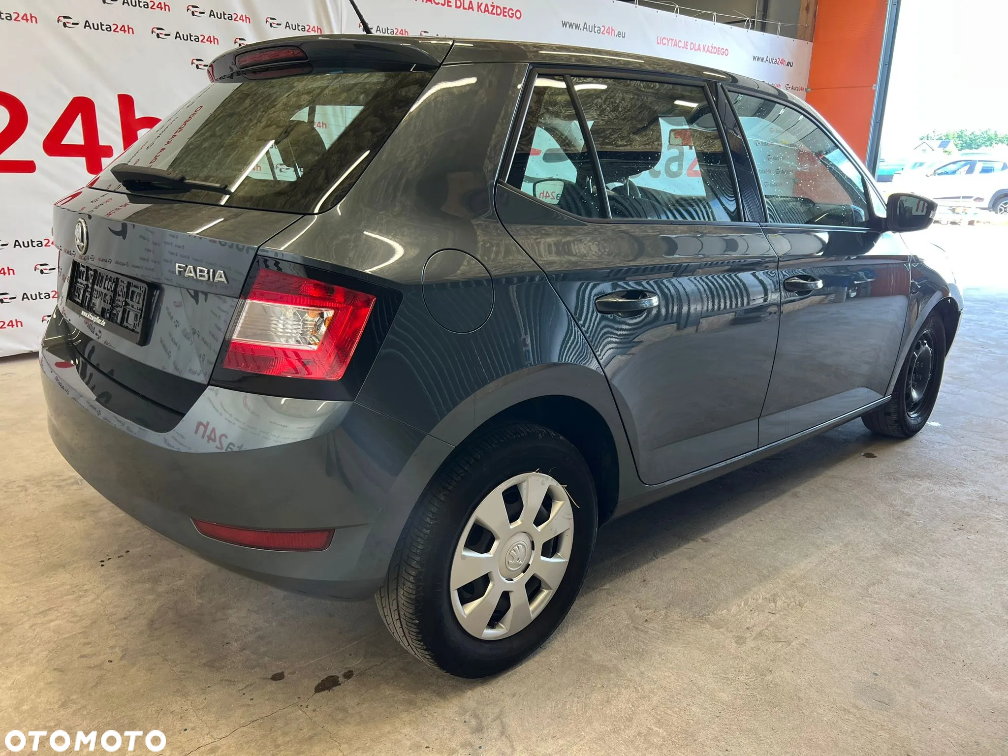 Skoda Fabia 1.0 MPI Active - 6