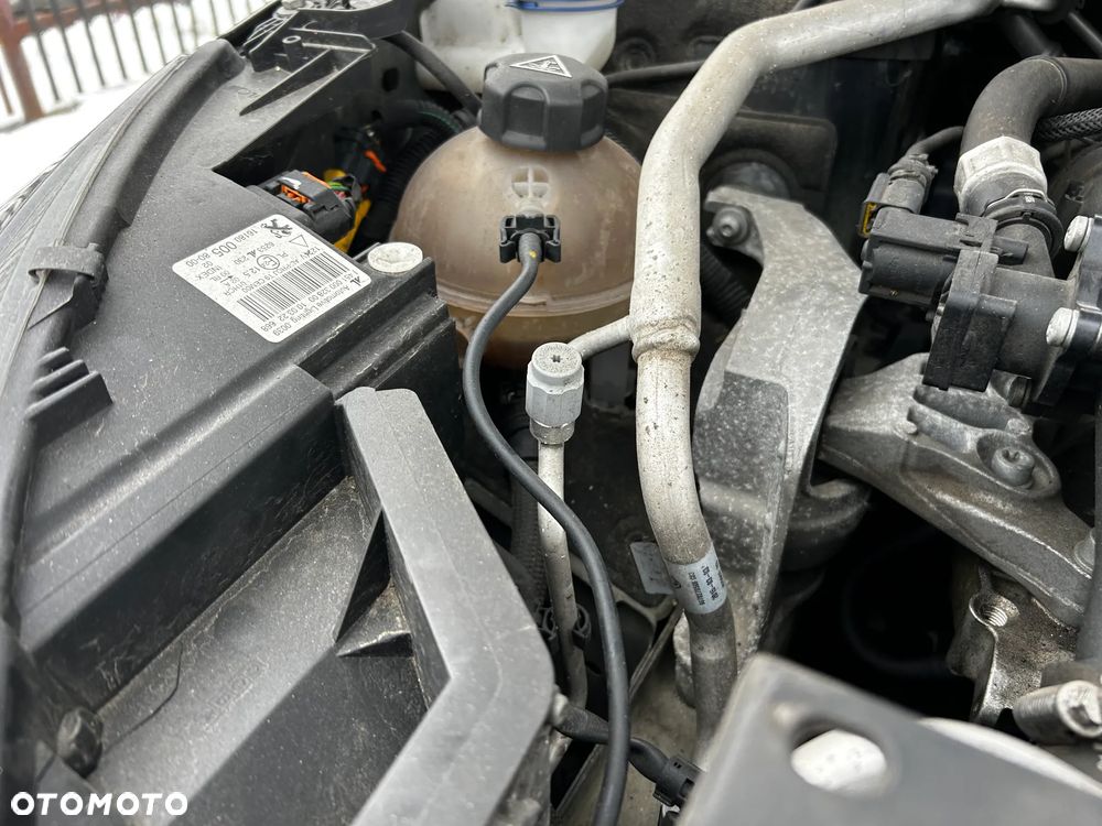 Peugeot 308 PureTech 130 EAT6 Stop & Start Active - 24