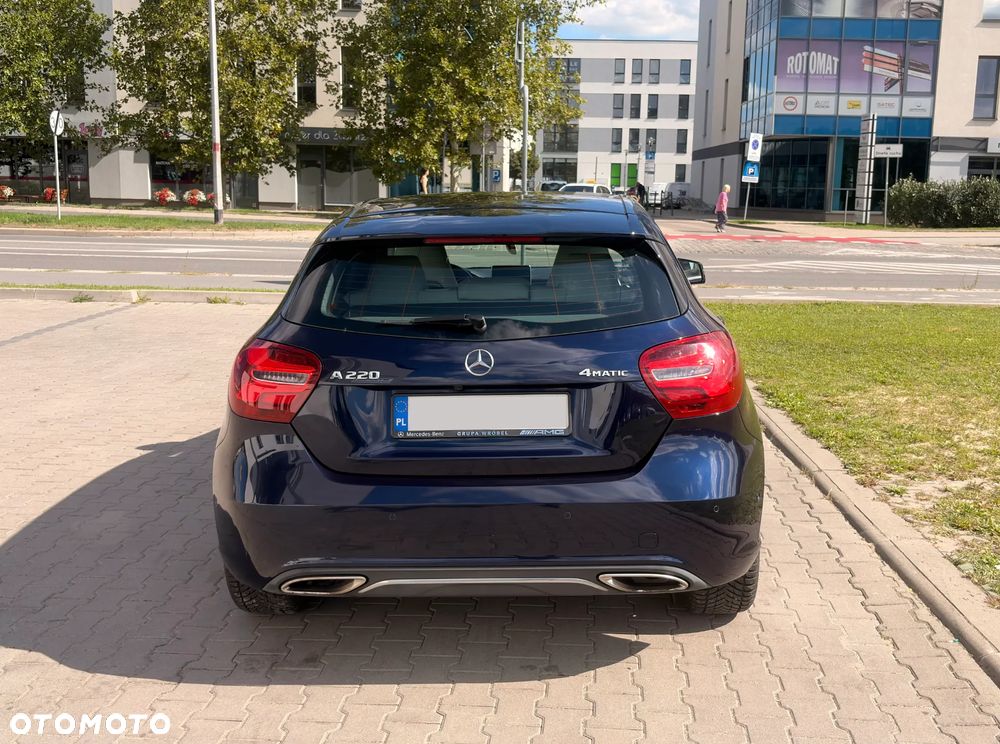 Mercedes-Benz Klasa A 220 4-Matic Urban - 8