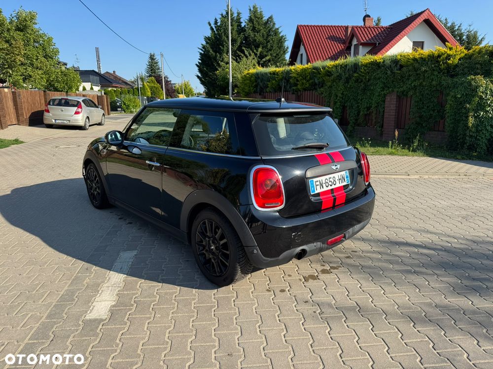 MINI ONE Metropolitan - 4