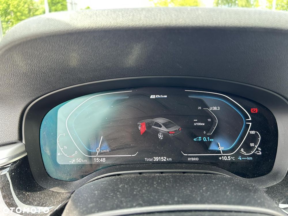 BMW Seria 5 520e - 9