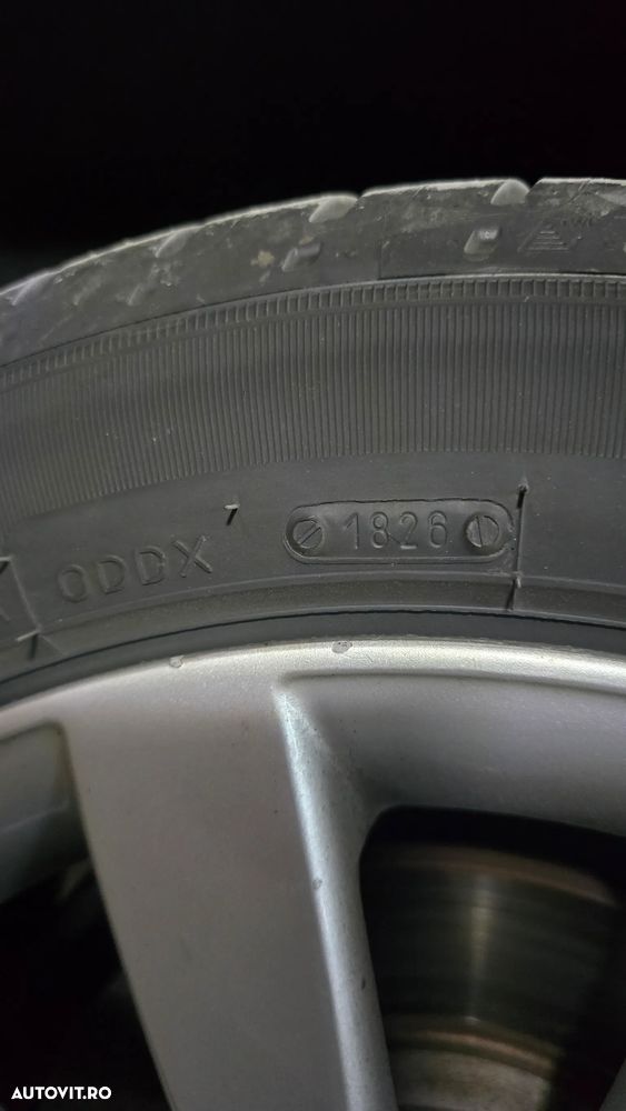 Audi A4 Limuzina 2.0 TDI DPF quattro Attraction - 14