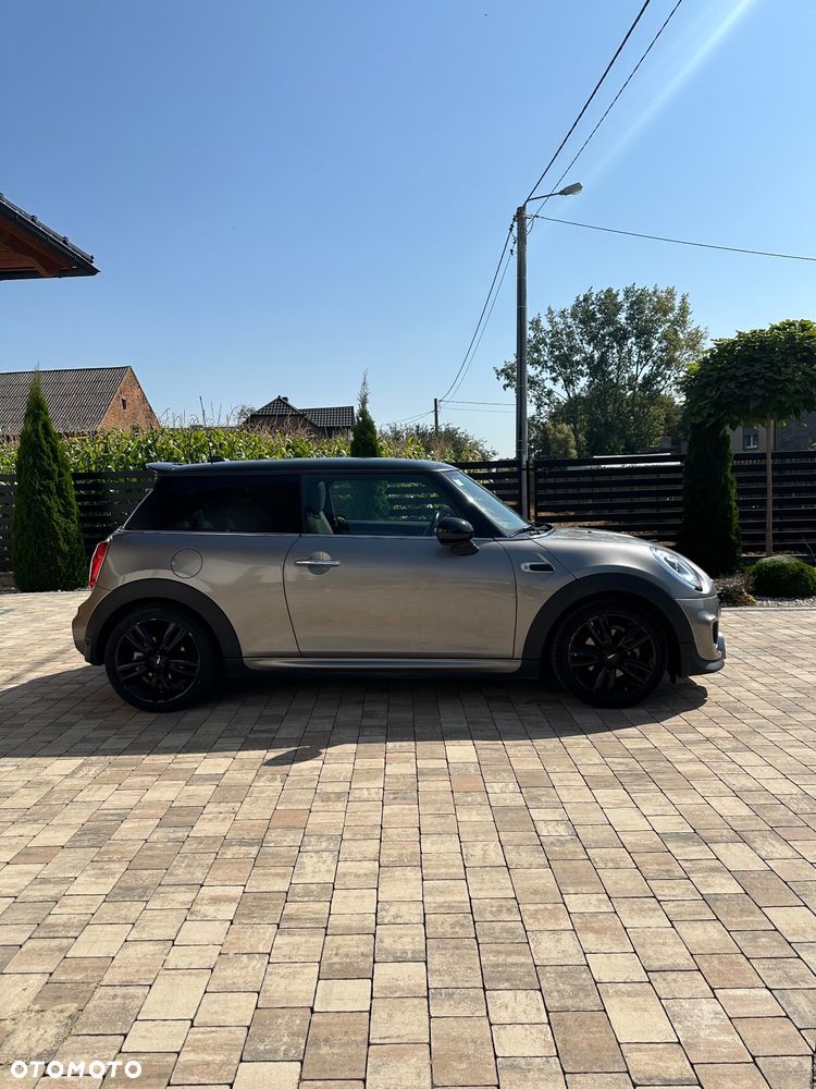 MINI Cooper John Works Trims - 4