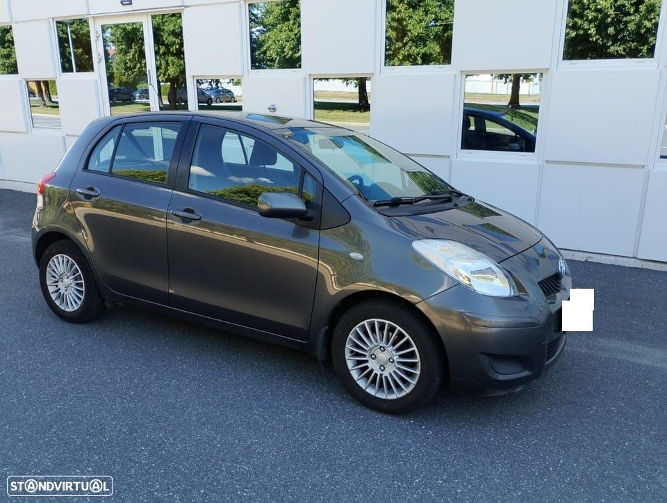 Toyota Yaris 1.33 VVT-i High Pack MM - 3