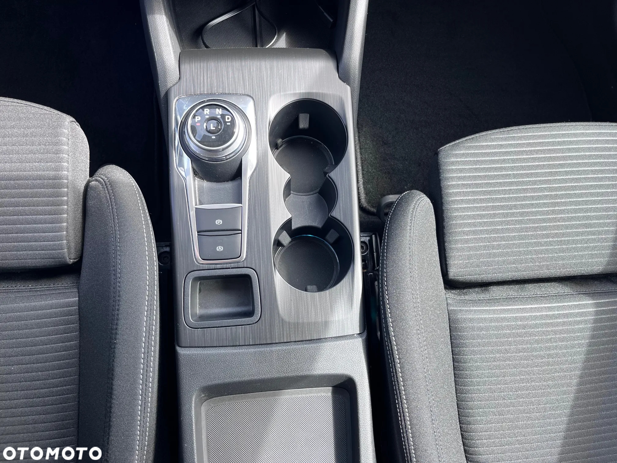 Ford Focus 1.5 EcoBlue Start-Stopp-System TITANIUM EDITION - 22