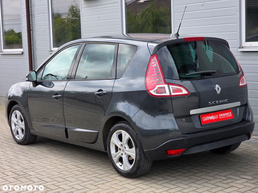 Renault Scenic 1.6 16V 110 Dynamique - 12