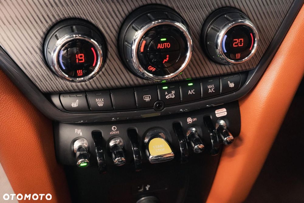 MINI Countryman - 25