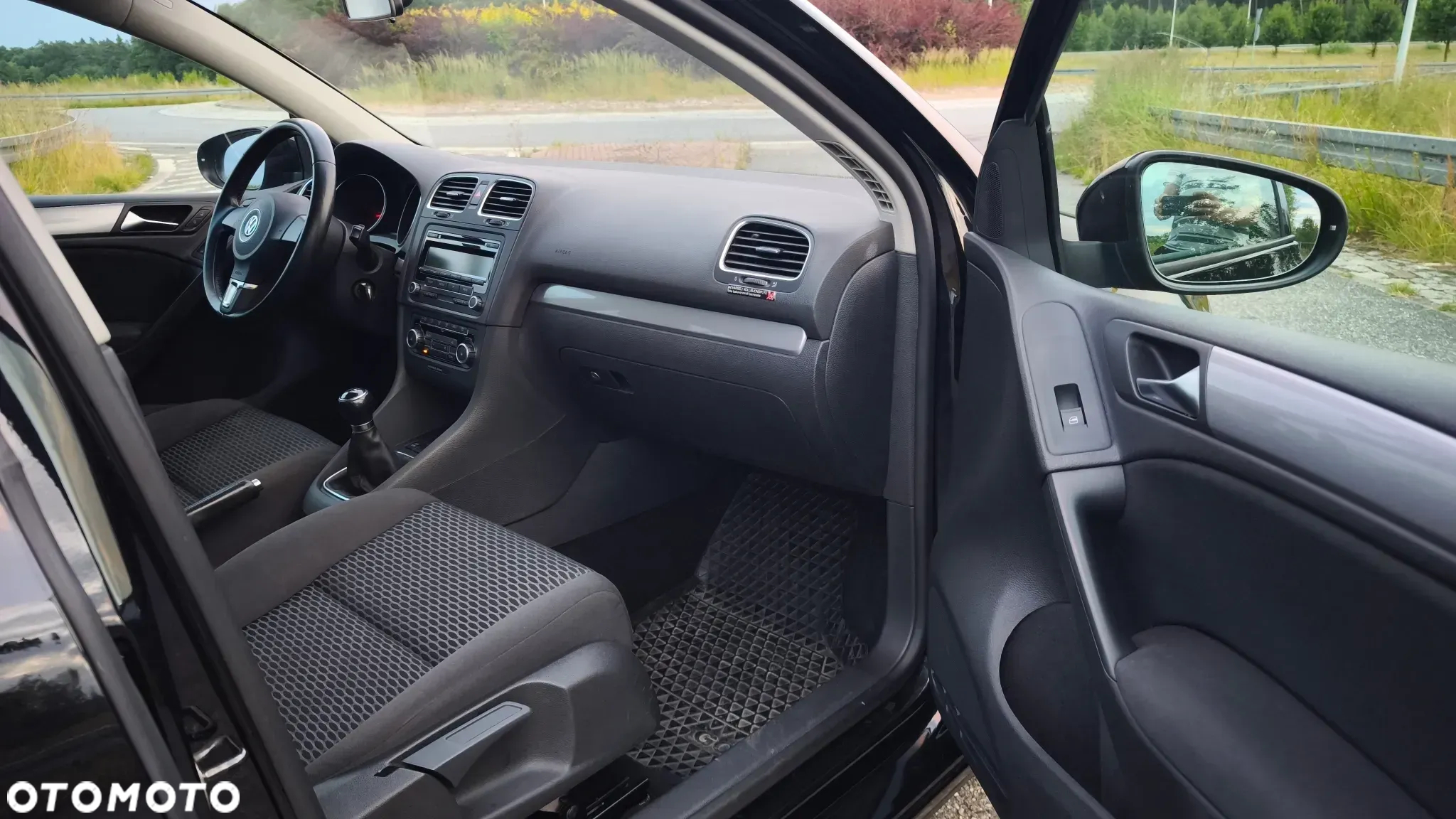 Volkswagen Golf VI 1.6 TDI Trendline - 11