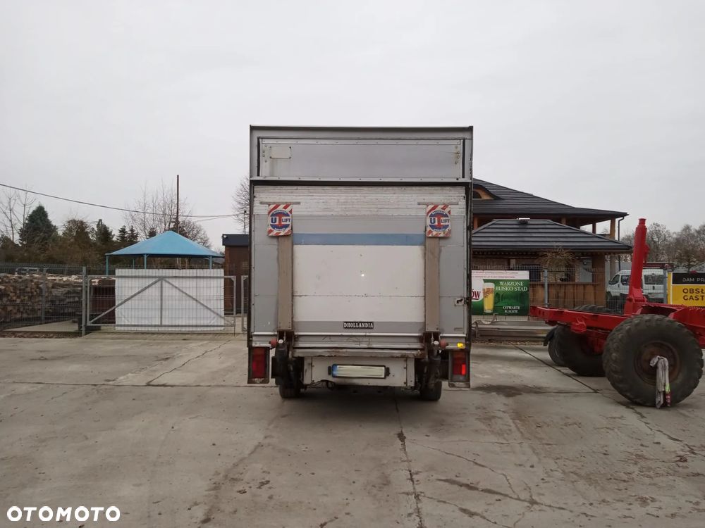 Zabudowa samochodowa Kontener z windą aluminium z RENAULT MASTER 4,1m - 2