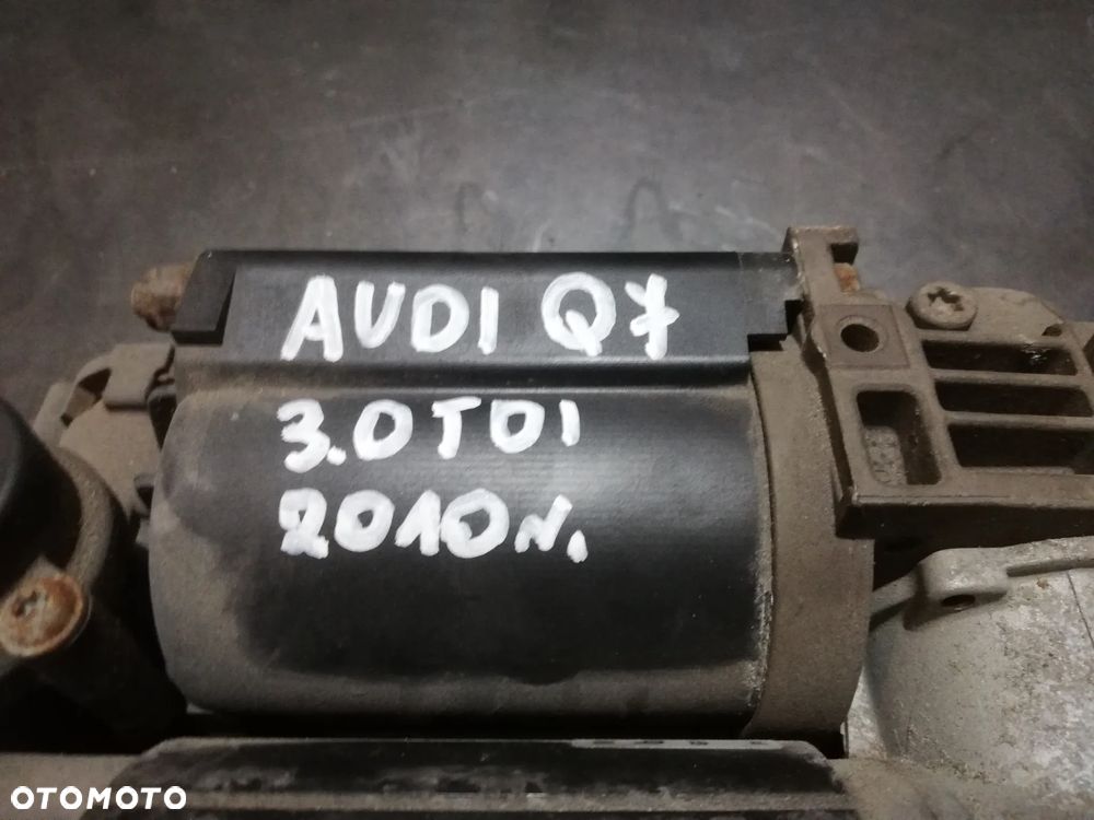 Kompresor Zawieszenia Pneumatycznego AUDI Q7 4L 7L8616006E - 2