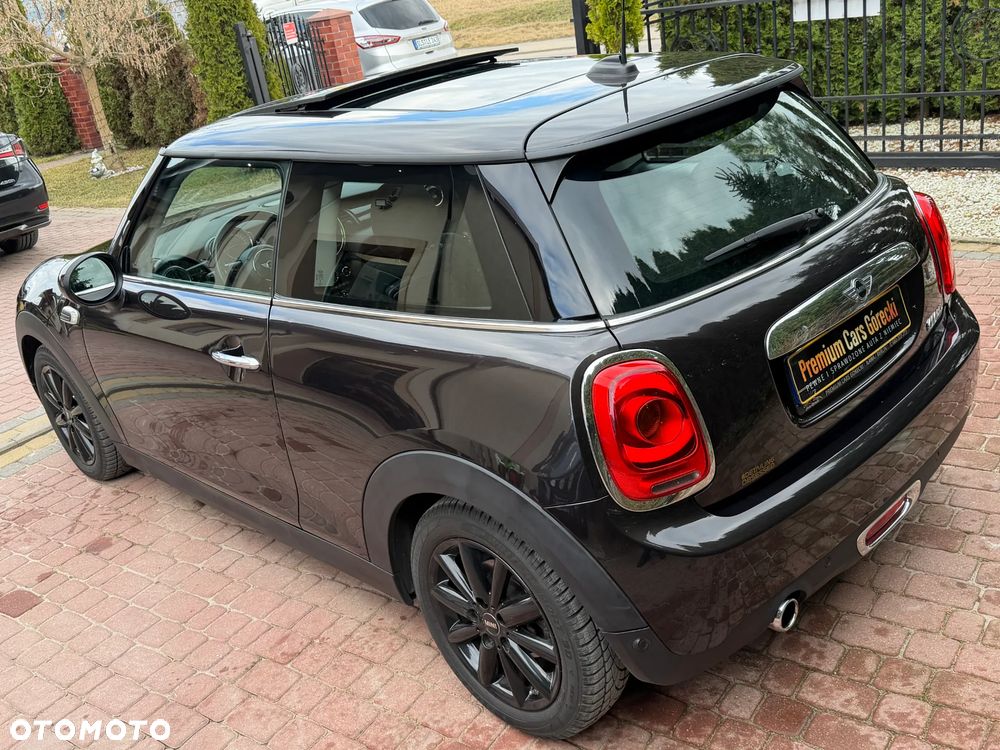 MINI Cooper John Works Trim - 5