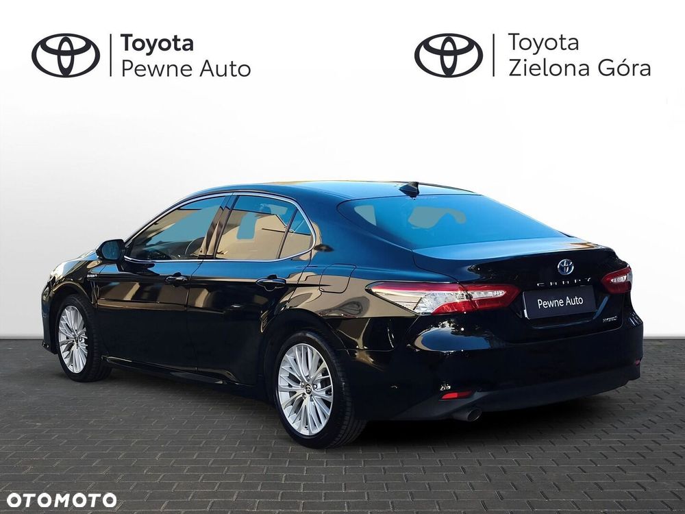 Toyota Camry 2.5 Hybrid Executive CVT - 3
