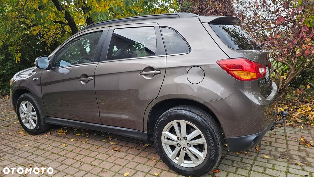 Mitsubishi ASX - 9