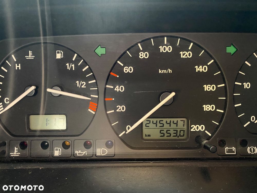 Volkswagen Transporter - 15