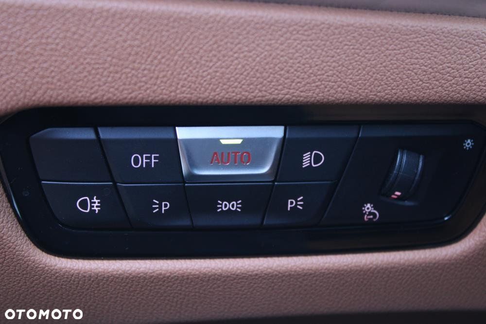 BMW Seria 3 - 14