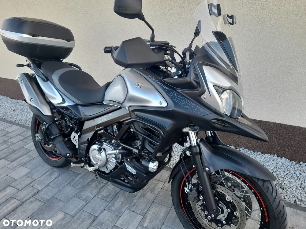 Suzuki V-STROM - 2
