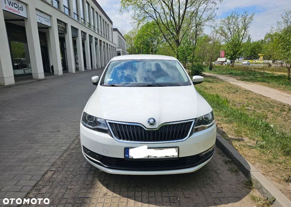 Skoda RAPID 1.0 TSI Ambition - 2