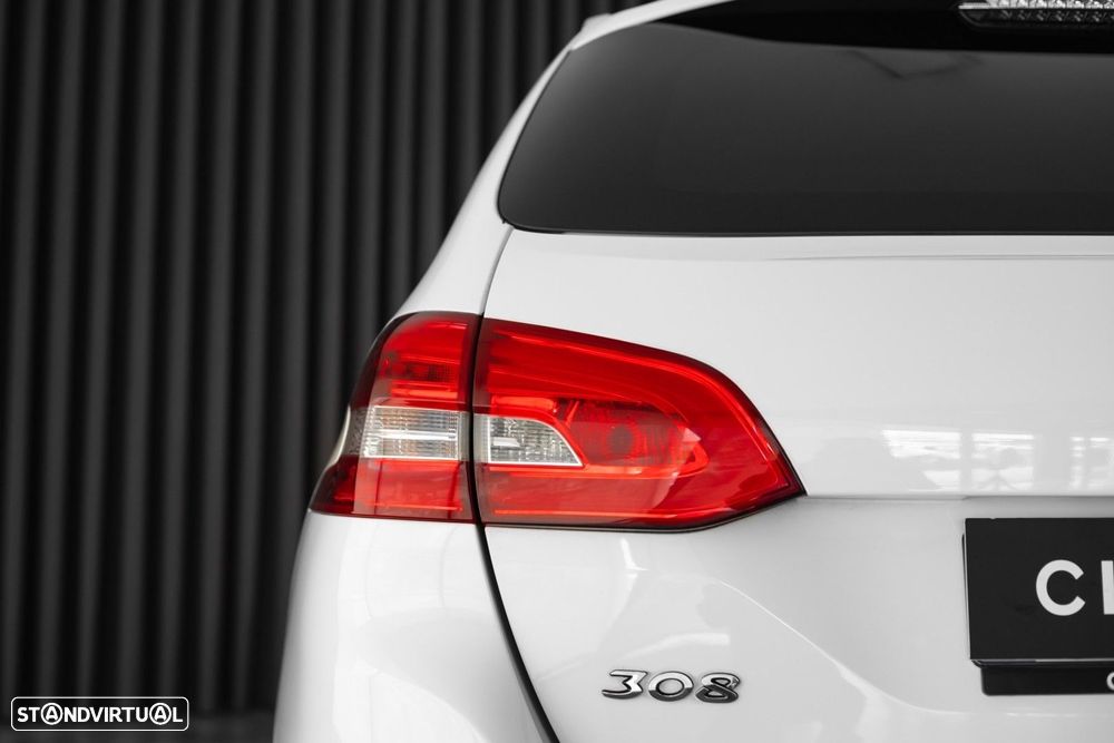 Peugeot 308 SW 1.5 BlueHDi Allure EAT8 - 11
