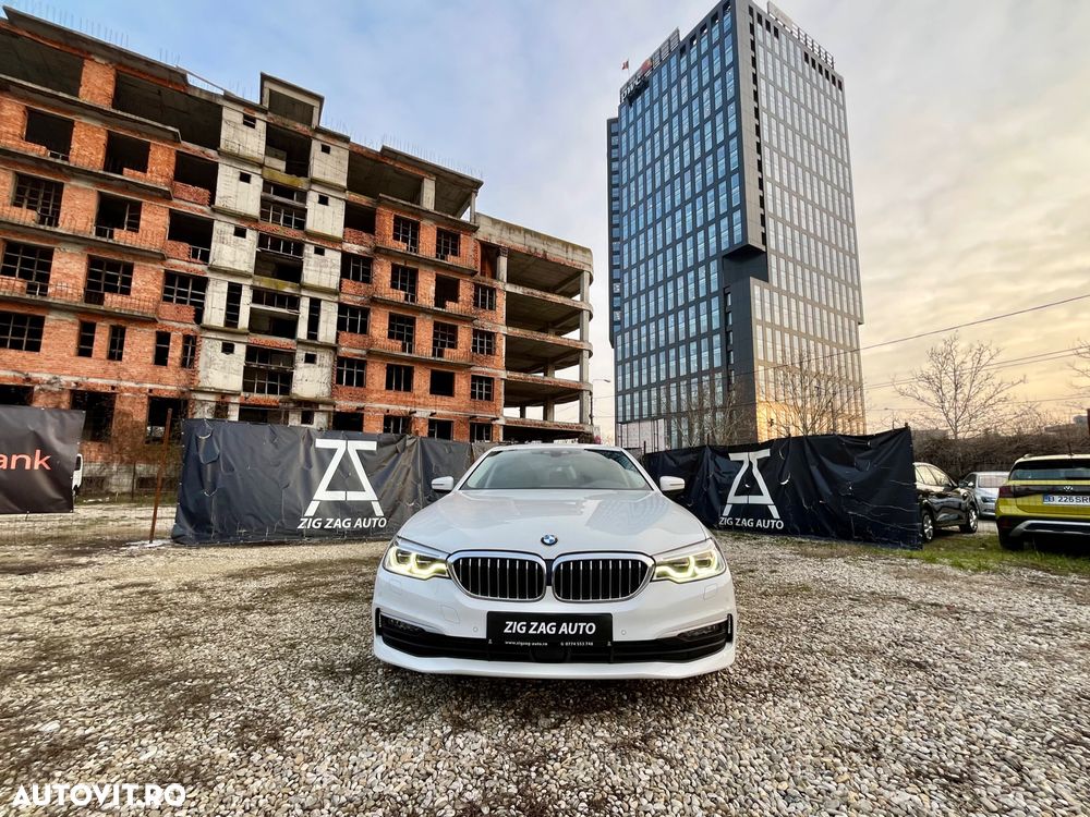 BMW Seria 5 530i xDrive Aut. Luxury Line - 28