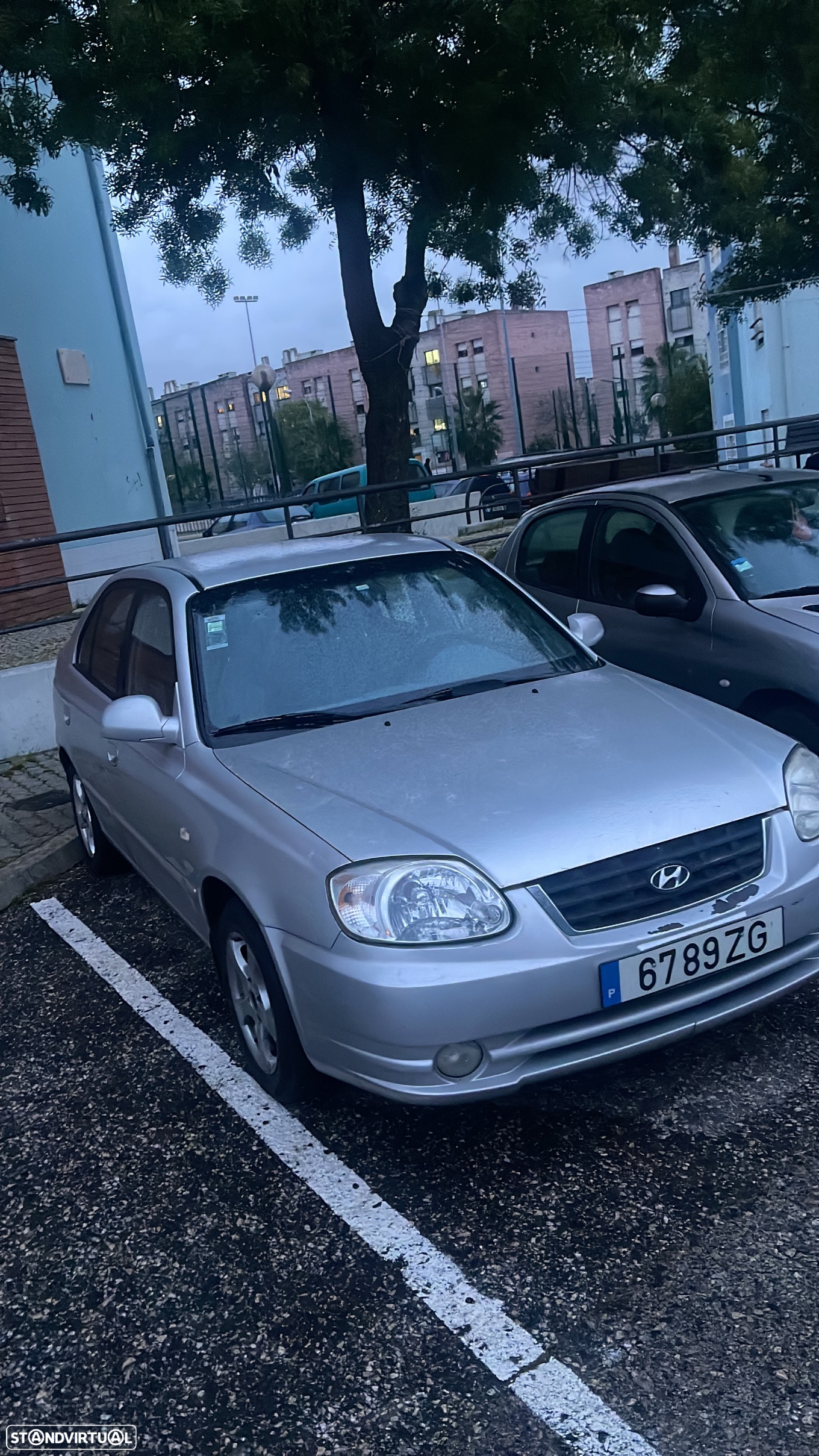Hyundai Accent 1.3 Active - 3