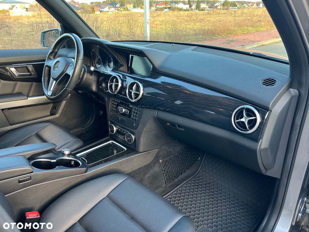 Mercedes-Benz GLK - 7