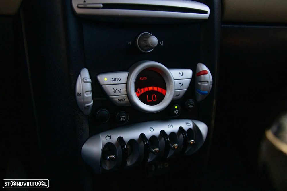 MINI Clubman Cooper D - 42