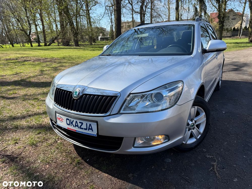 Skoda Octavia 1.6 TDI DPF 4x4 Ambition - 2