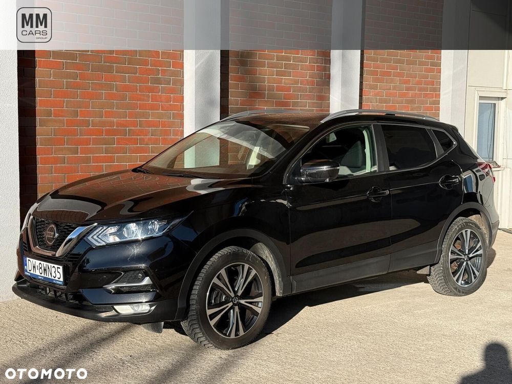 Nissan Qashqai - 1