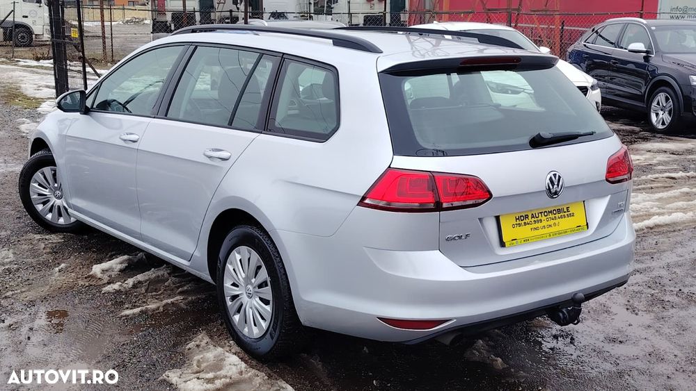 Volkswagen Golf 1.6 TDI BlueMotion Technology Trendline - 19