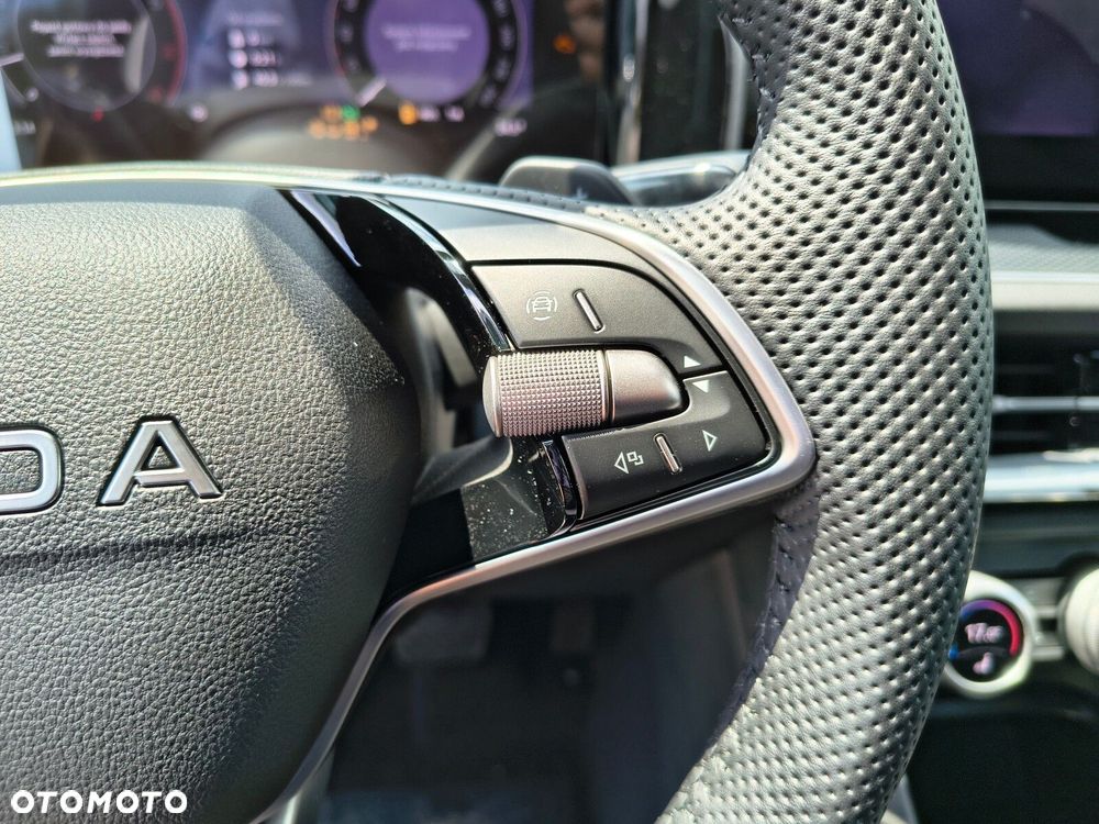 Skoda Kodiaq 2.0 TSI 4x4 Drive DSG - 24
