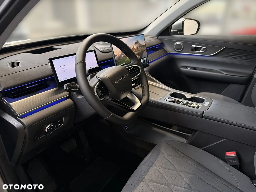 Chery Tiggo 8 1.5 T-GDI Super Hybrid Prestige DCT - 13