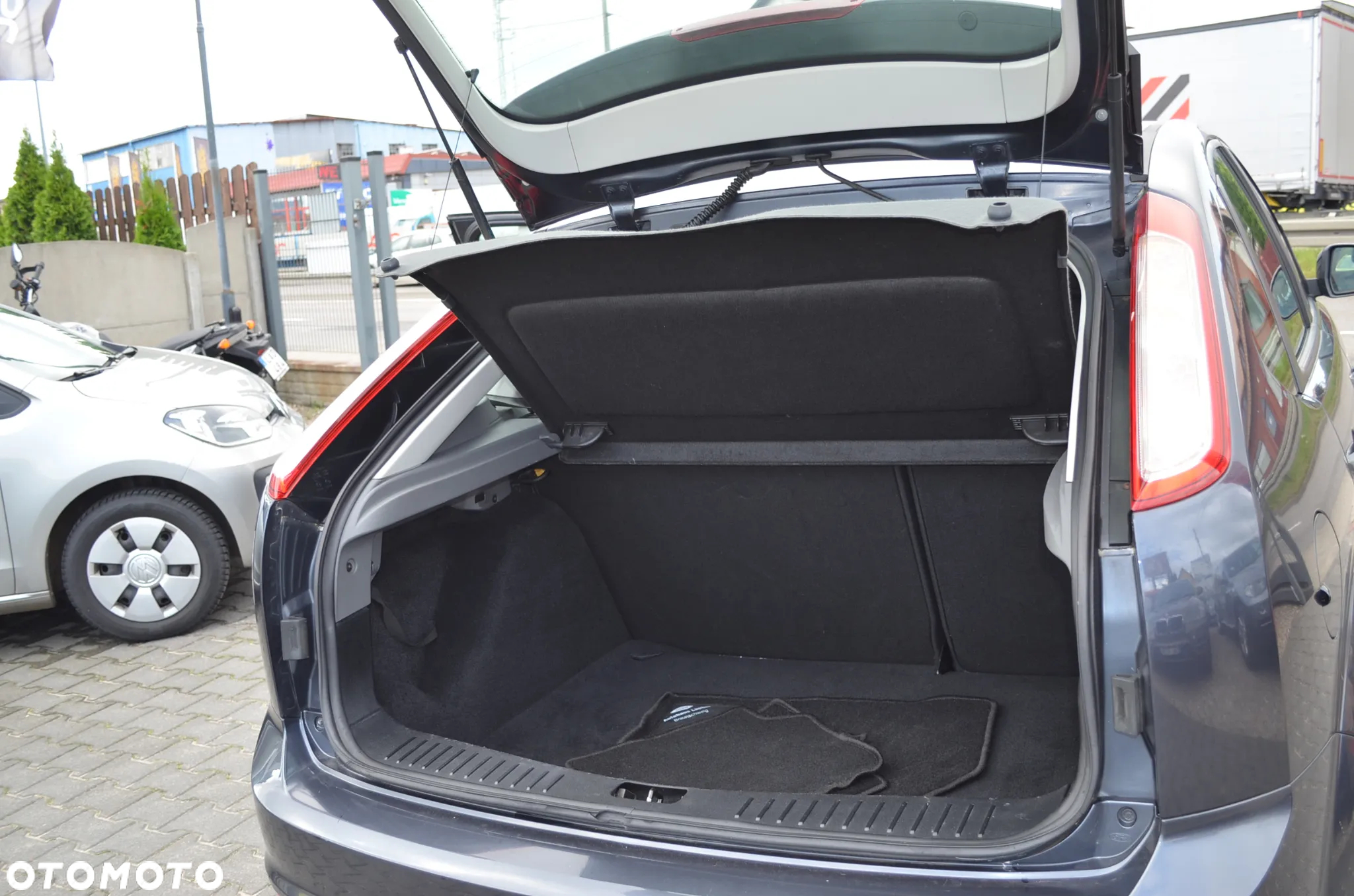 Ford Focus - 15