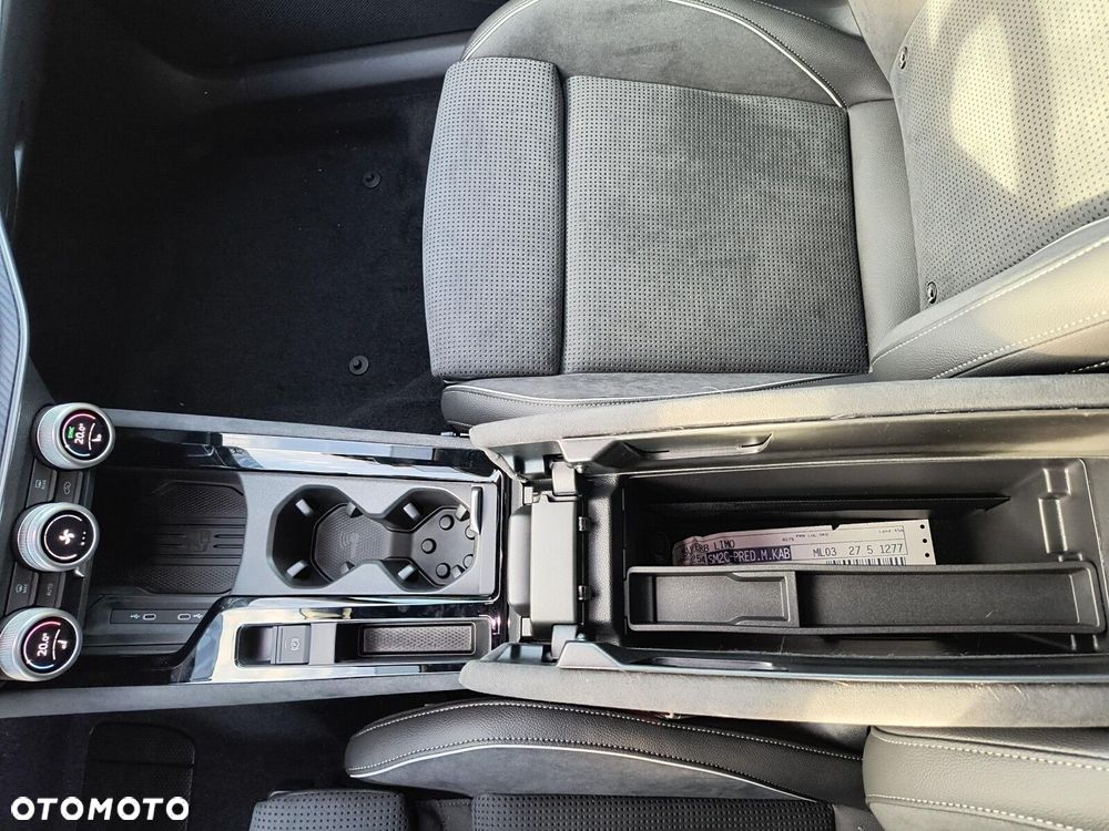 Skoda Superb 2.0 TSI Sportline DSG - 35