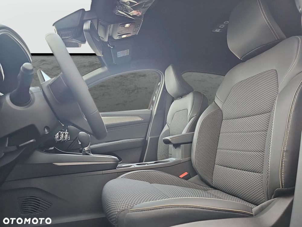 Renault Arkana 1.6 E-TECH Techno MMT - 14