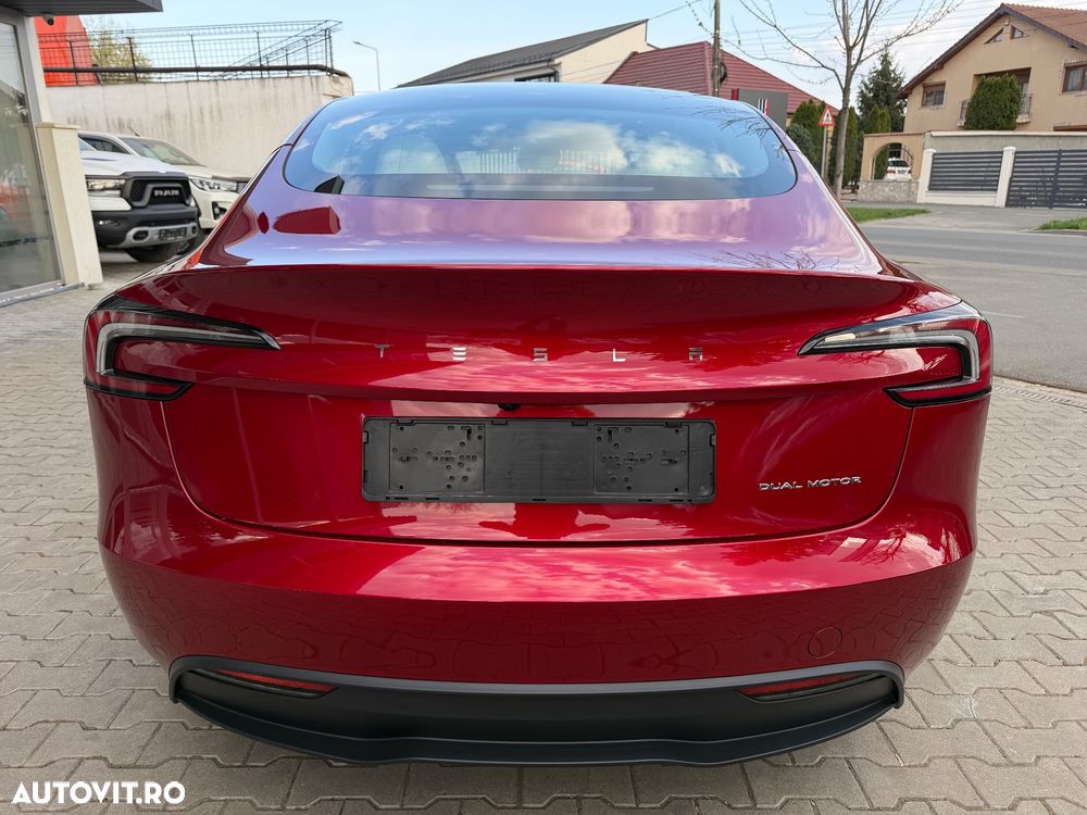 Tesla Model 3 Langstreckenbatterie Allradantrieb Dual Motor - 10