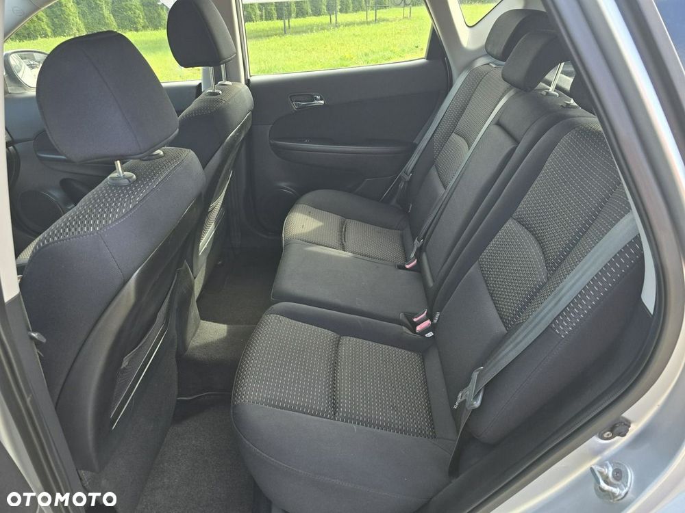 Hyundai i30 - 19