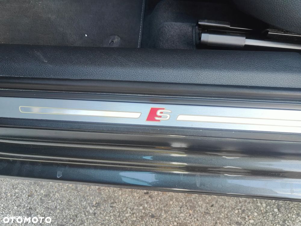 Audi A3 Sportback 2.0 TDI S tronic S line Sportpaket - 15