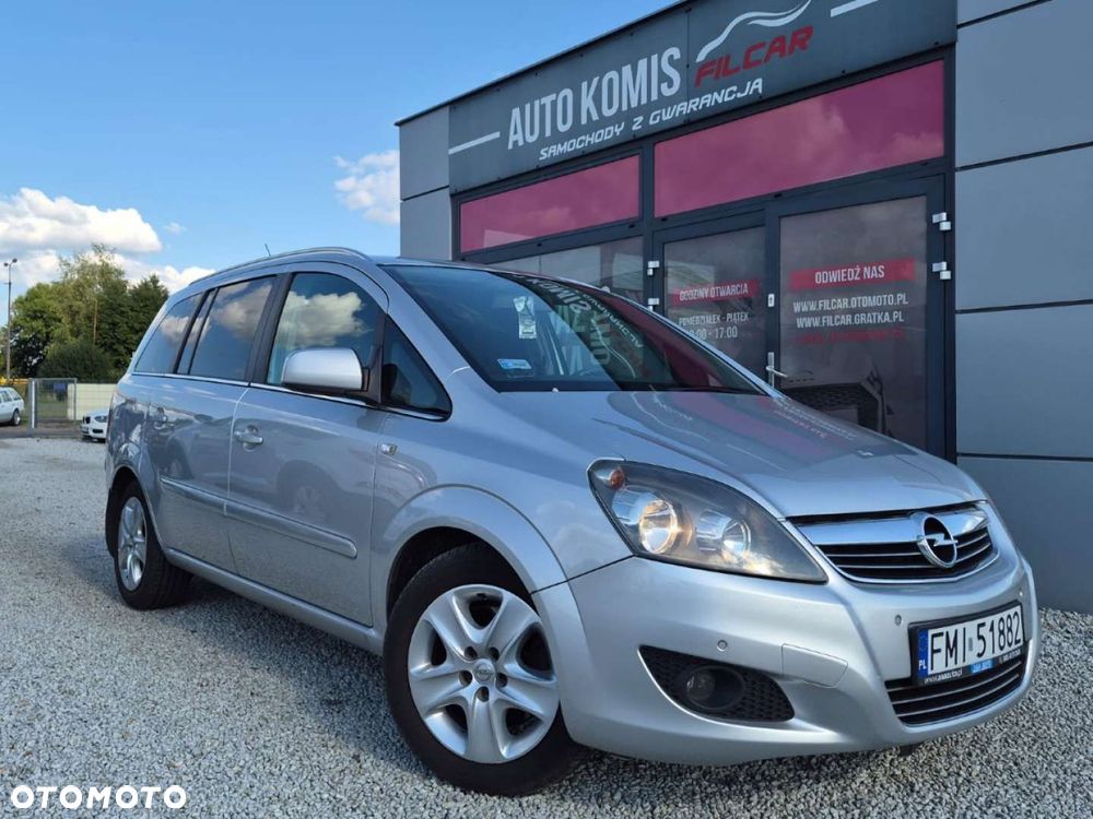 Opel Zafira - 1