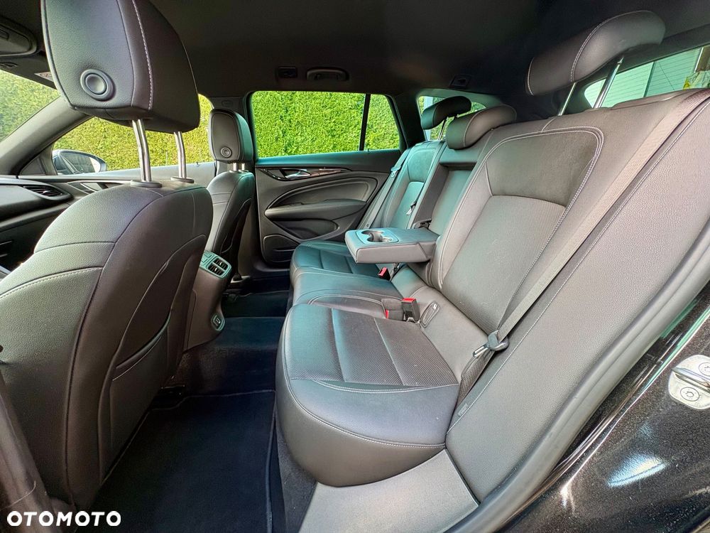 Opel Insignia 2.0 BiTurbo D 4x4 Automatik Business Innovation - 33